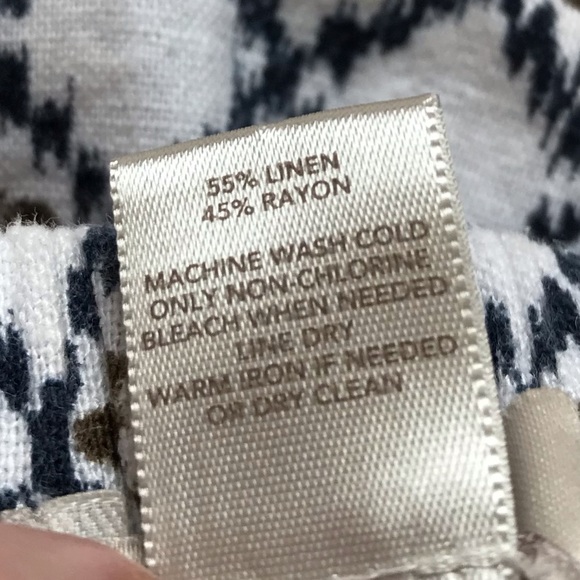 LOFT Linen Blend Boho Print Mini Skirt - Picture 4 of 4